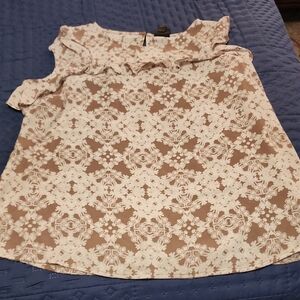 EUC WORTHINGTON RUFFLE SLEEVE BLOUSE